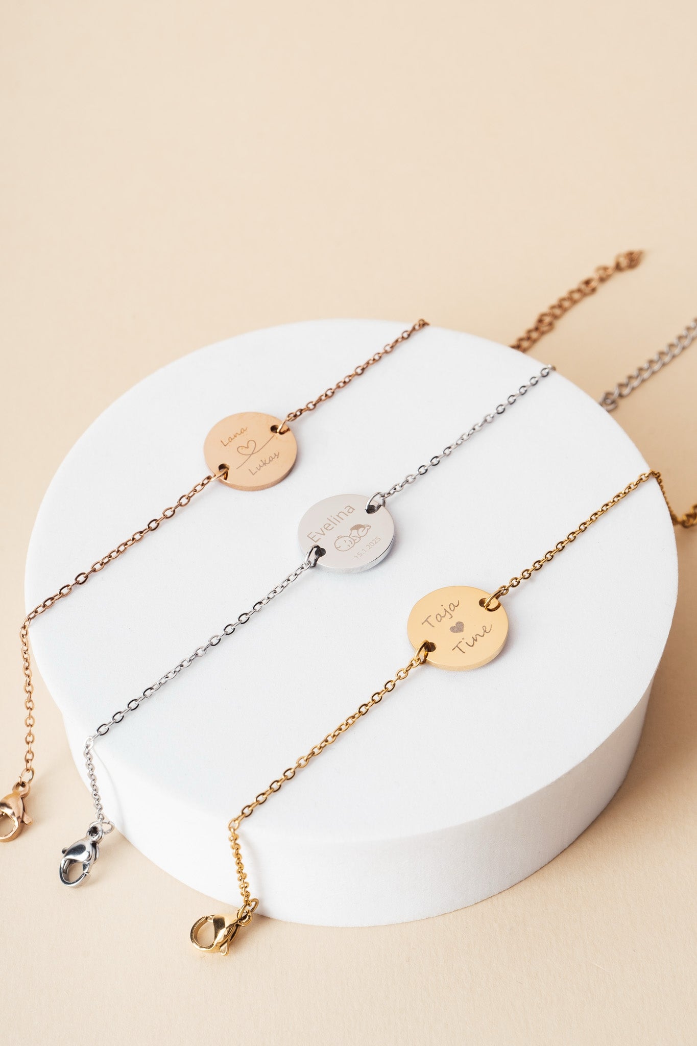 'Newborn' Round Disk Bracelet